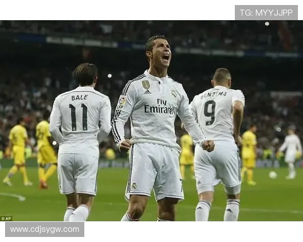 皇家马德里荣耀征程解析 球队历史与未来发展趋势探讨