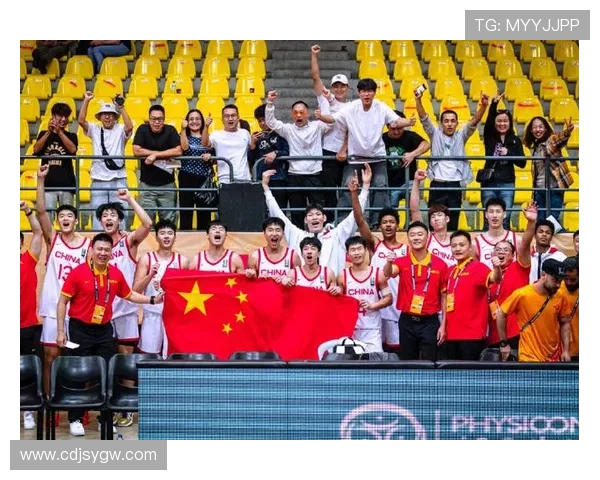 中国男篮力克日本晋级亚锦赛决赛，年轻球员展现实力助力胜利