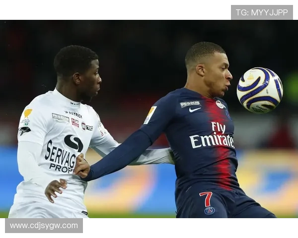 大巴黎与甘冈精彩对决集锦回顾尽享足球盛宴的瞬间与激情